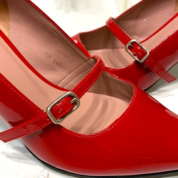Red patent Mary Jane heels BODEN - Picture 2 of 14